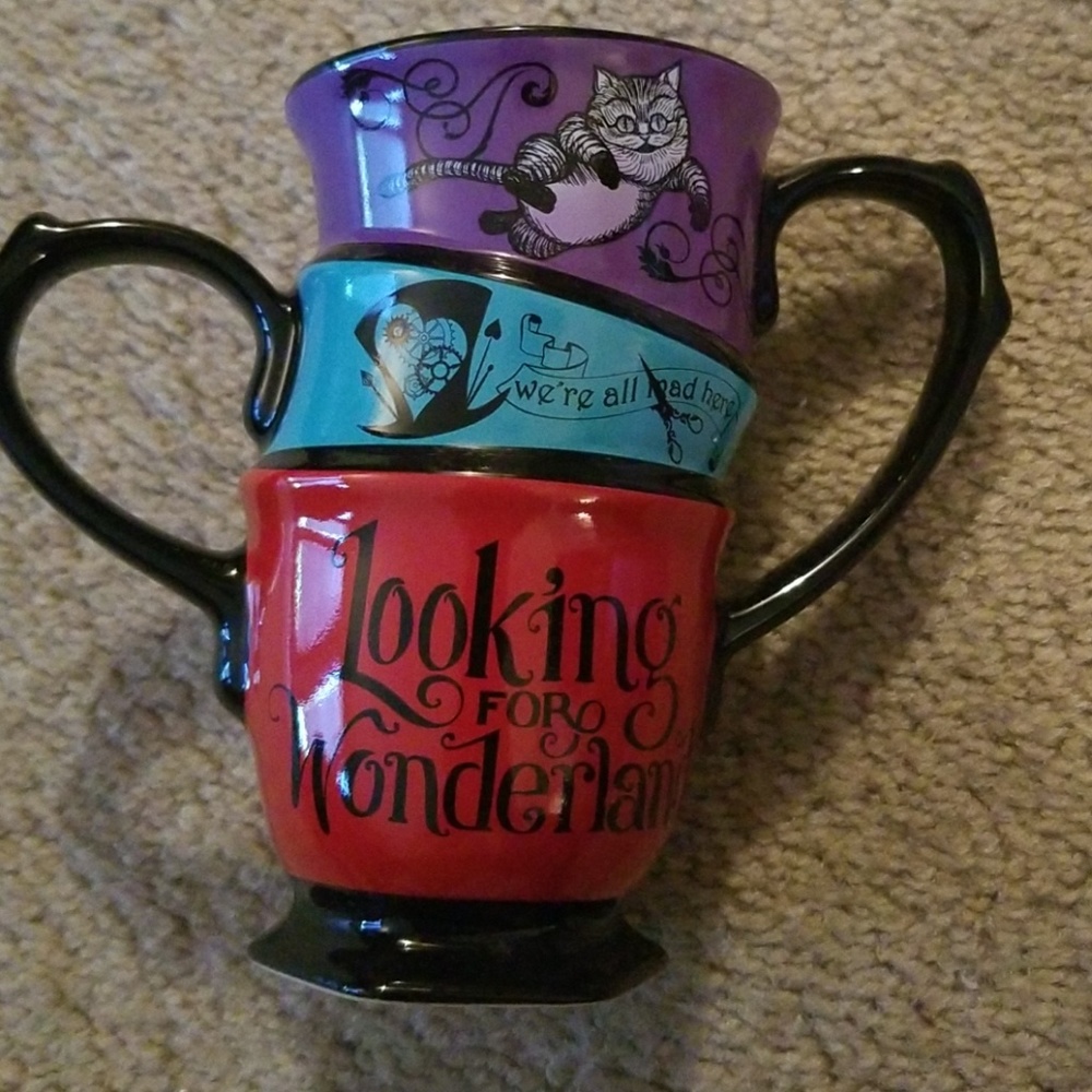 Alice in wonderland mug